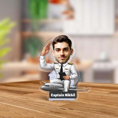 Personalized Pilot Caricature with Shaking Head Feature, Gift for Travelers, Pilots & Airplane Lovers Funny Gift for Brother & Friends Battery Powered Moving Head